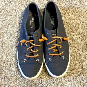 Sperry Sneakers